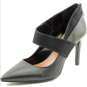 Last chance❗️ Taking down❗️Vince Camuto Pumps